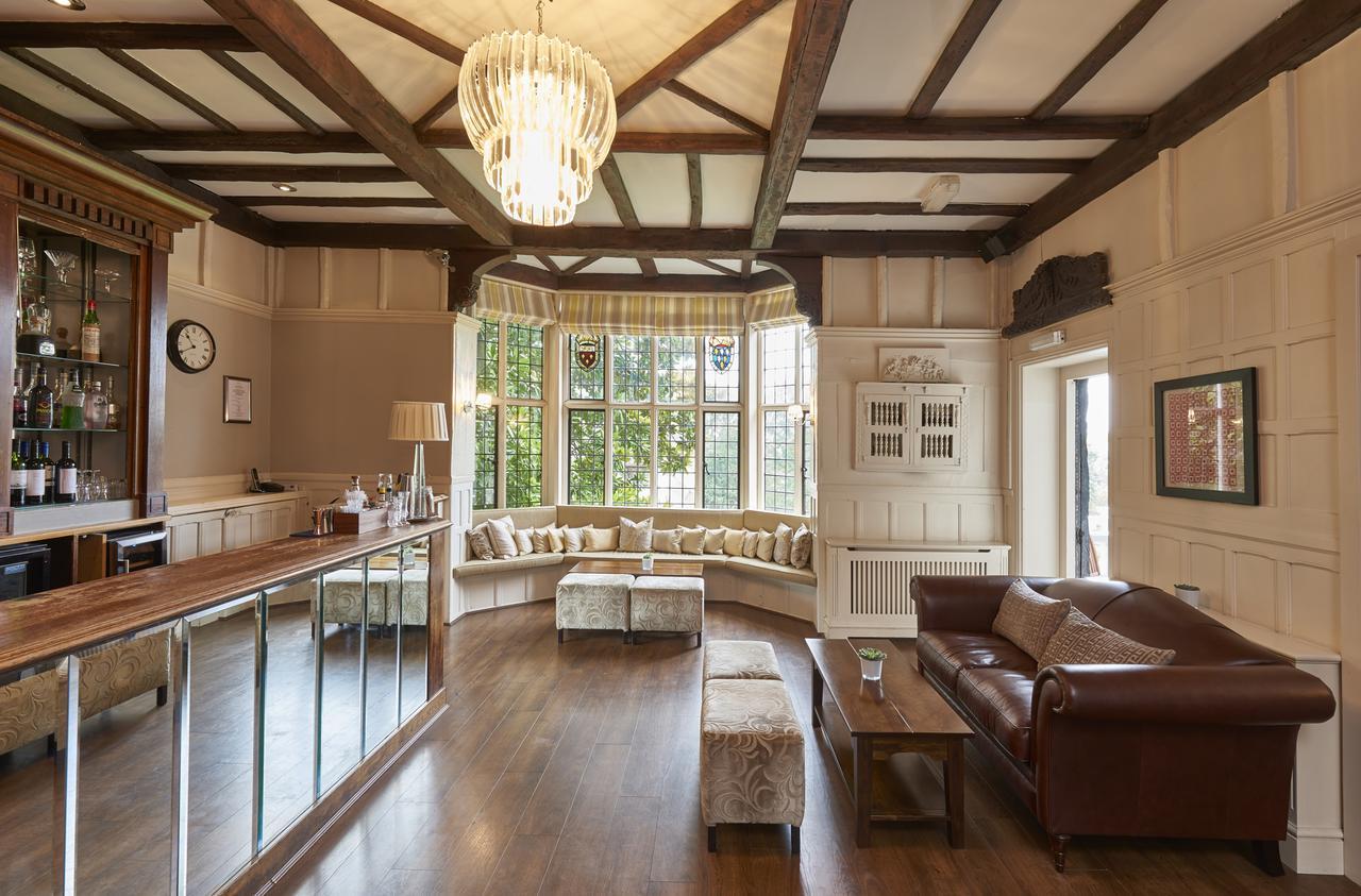 The Manor Elstree Ξενοδοχείο Εξωτερικό φωτογραφία